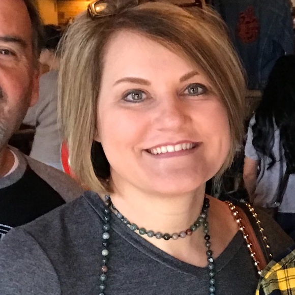 Meet your Posher, Shannon - Picture 1 of 1